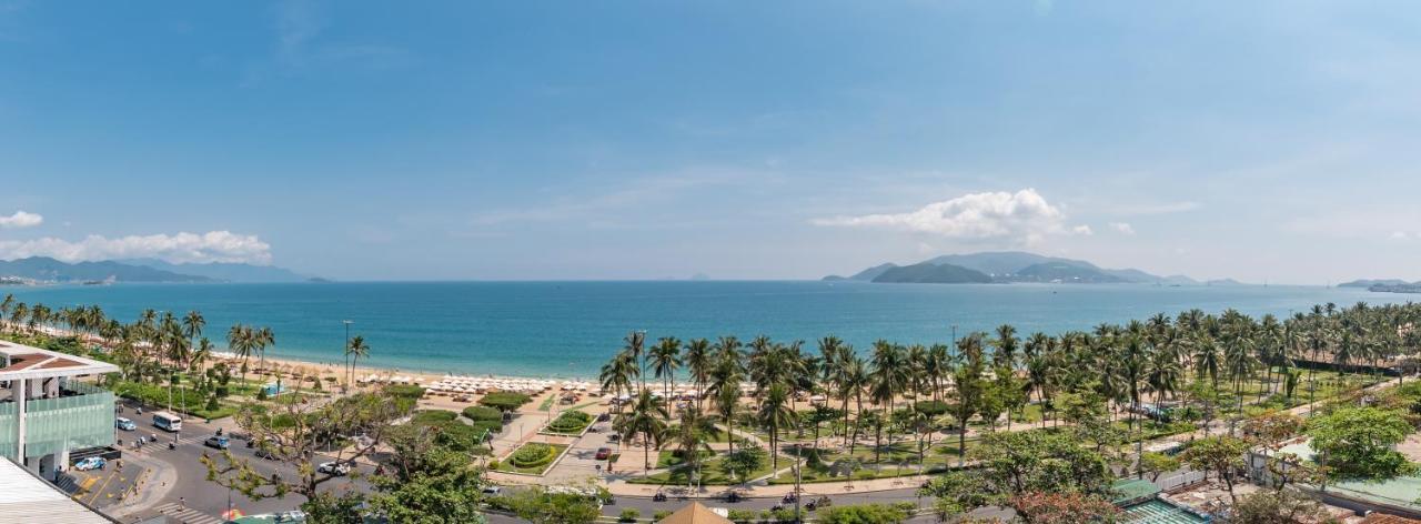 Golden Lotus Central Hotel Nha Trang Dış mekan fotoğraf