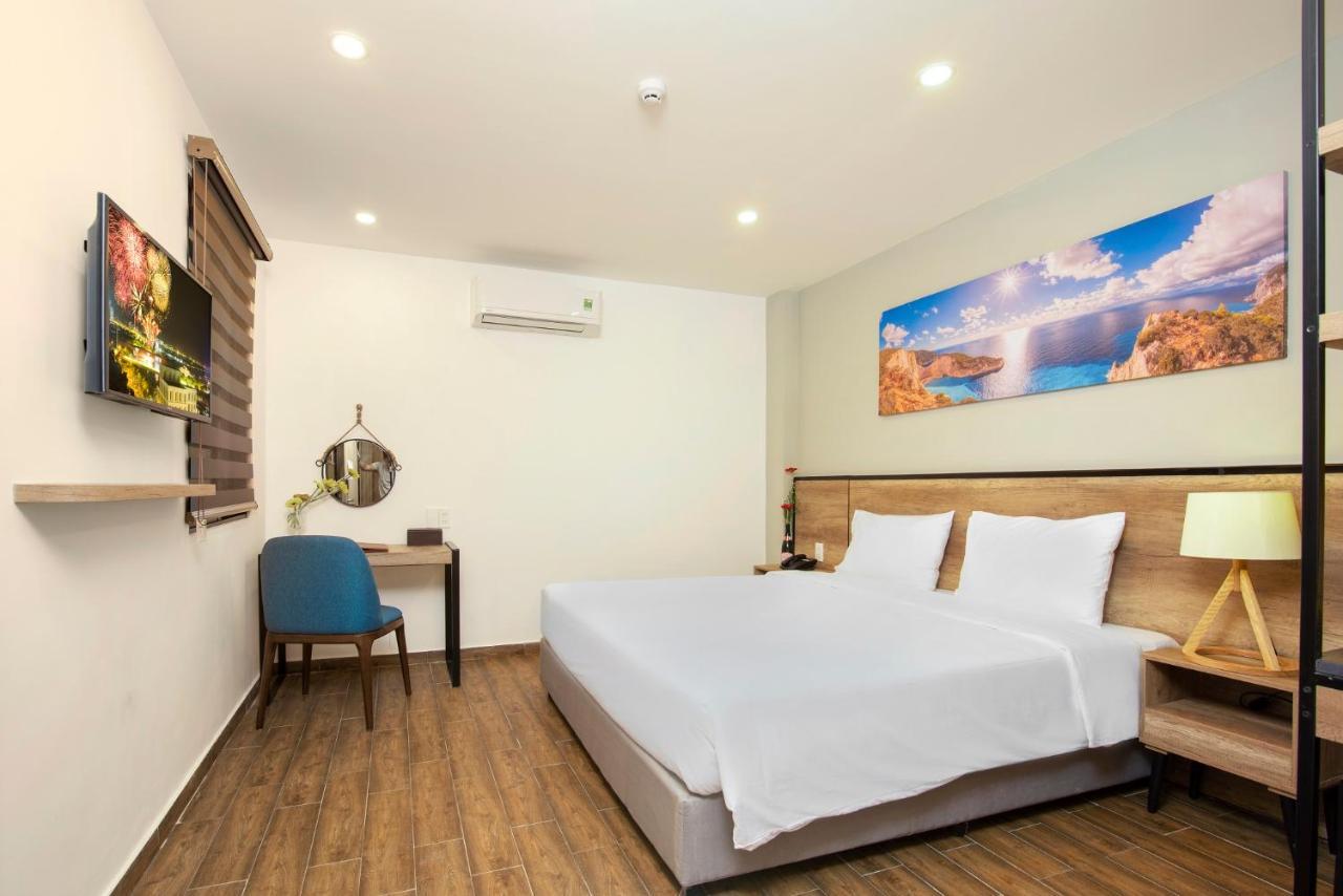 Golden Lotus Central Hotel Nha Trang Oda fotoğraf